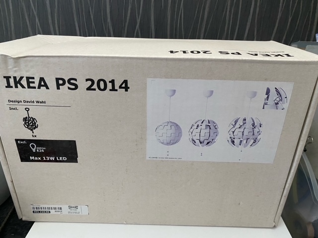 公式の  IKEA　PS　2014　ペンダントランプ　新品　ホワイト　ライト　球体　おしゃれ　インテリア　簡単　DIY　北欧雑貨 洋風