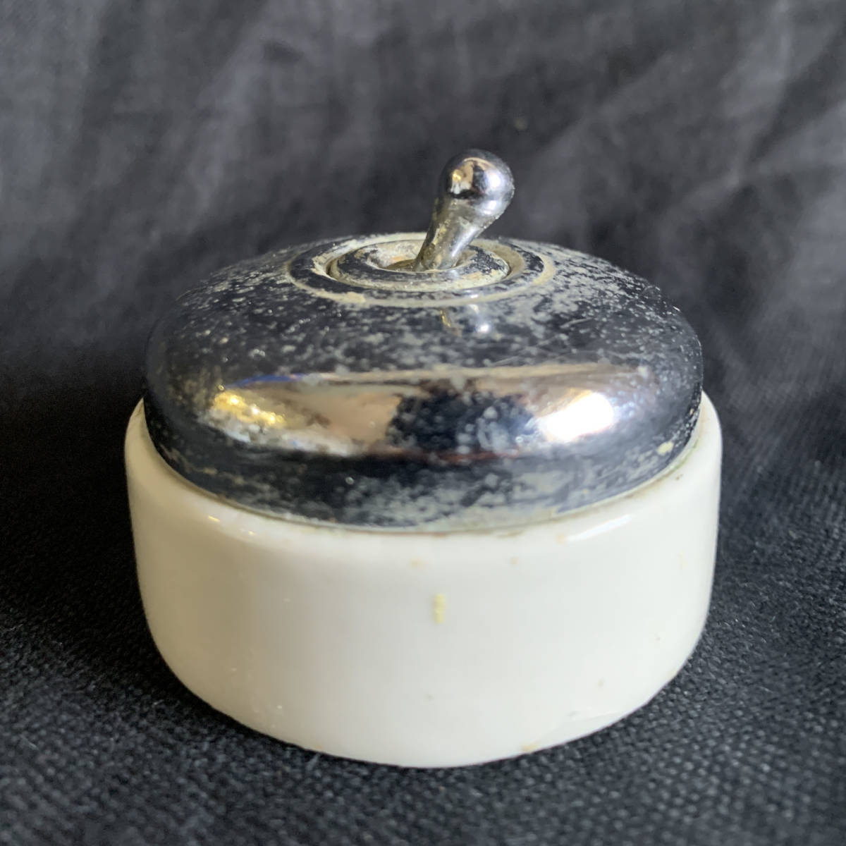 フランス 1950-70s スイッチ 白磁 磁器 陶器 ステンレス 骨董 アンティークの画像5