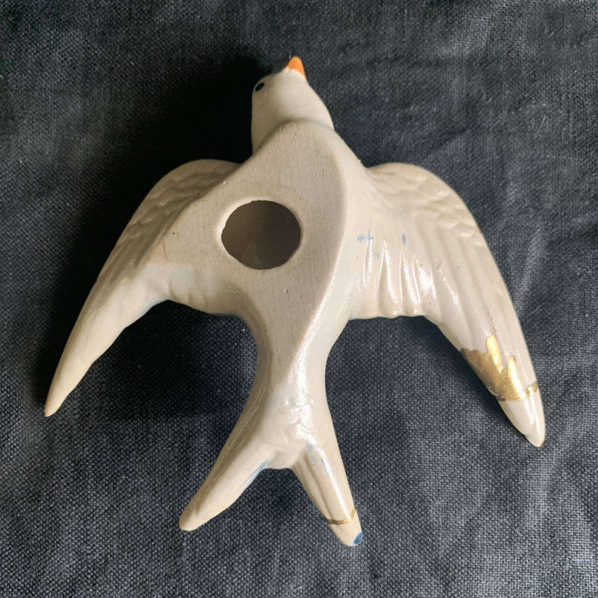 フランス 1950-60s 壁掛け 燕 2羽 セット 金継ぎ 夫婦 陶器 鳥 フランス 1950-60s 壁掛け 燕 2羽 セット 金継ぎ 夫婦 陶器 鳥