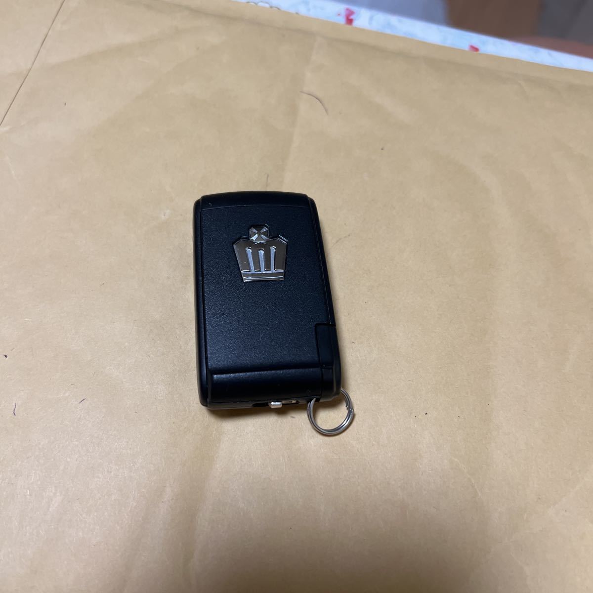 未使用保管品☆送料無料☆18クラウン マジェスタ スマートキー 3つボ