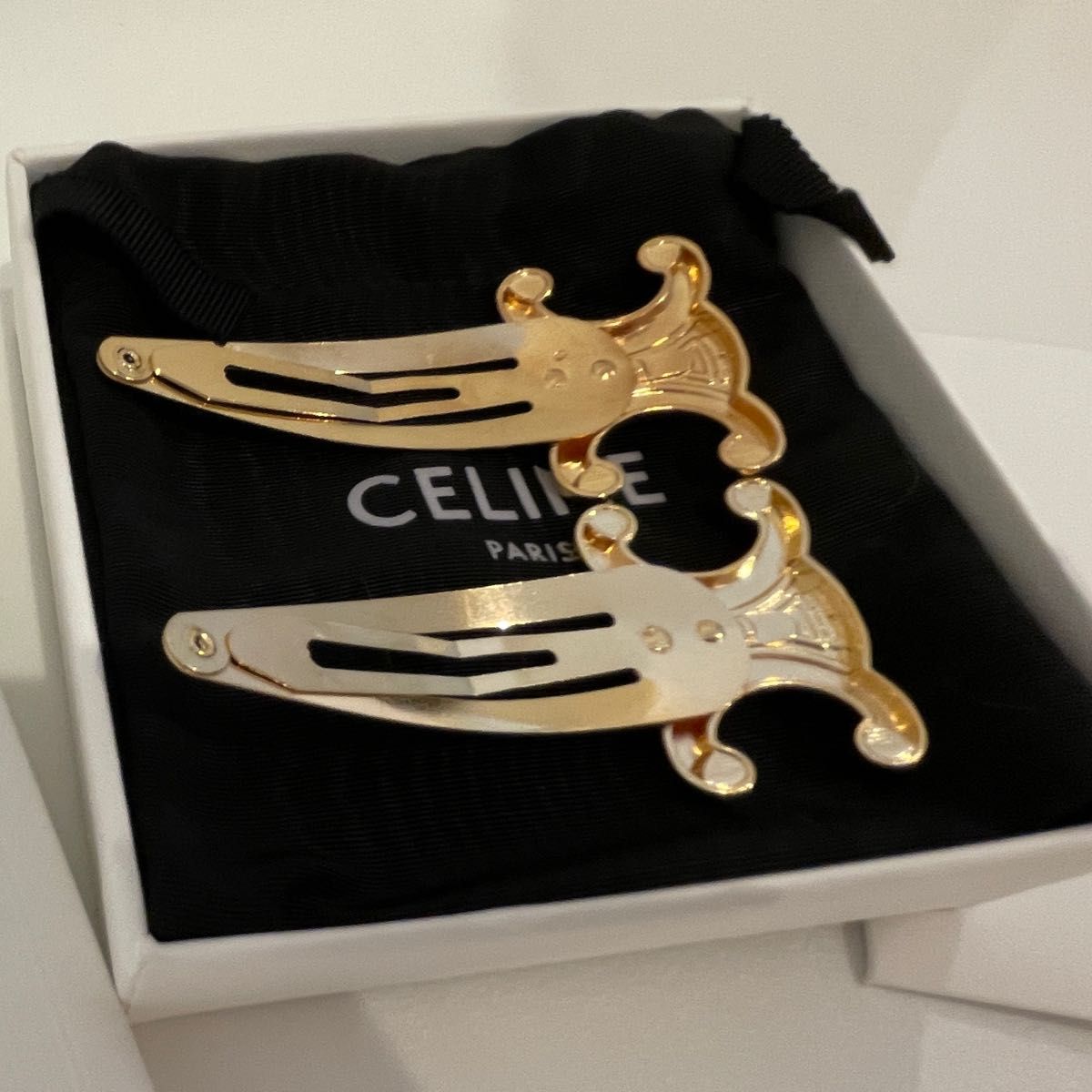 CELINE セリーヌ ヘアピン|Yahoo!フリマ(旧PayPayフリマ) CELINE セリーヌ ヘアピン|Yahoo!フリマ(旧PayPayフリマ)