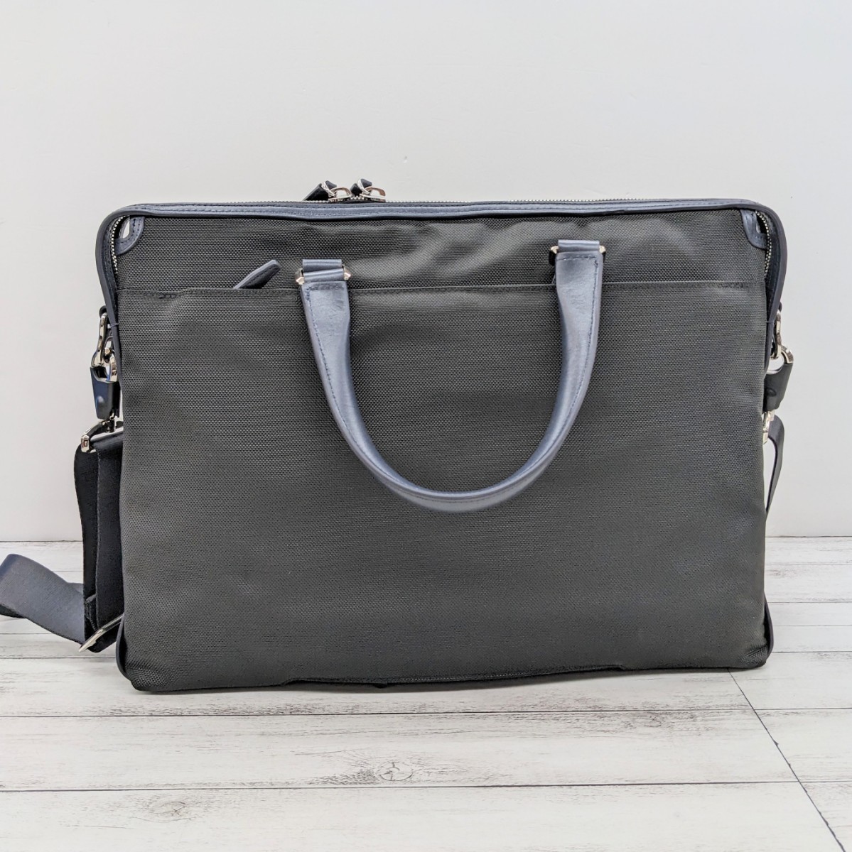 TUMI トゥミ スリム ブリーフケース ビジネスバッグ JARVIS TUMI トゥミ スリム ブリーフケース ビジネスバッグ JARVIS