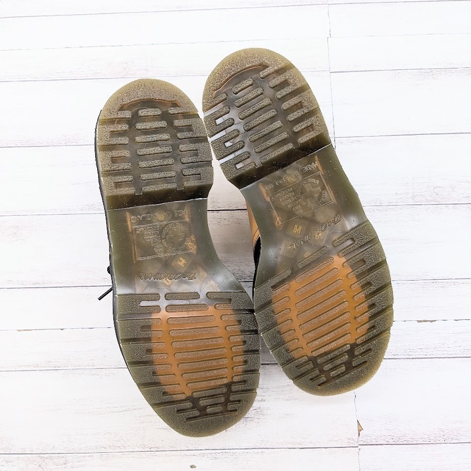 極美品 Dr Martens ドクターマーチン MIE 1461 REVERSE 3 HOLE 極美品 Dr Martens ドクターマーチン MIE 1461 REVERSE 3 HOLE