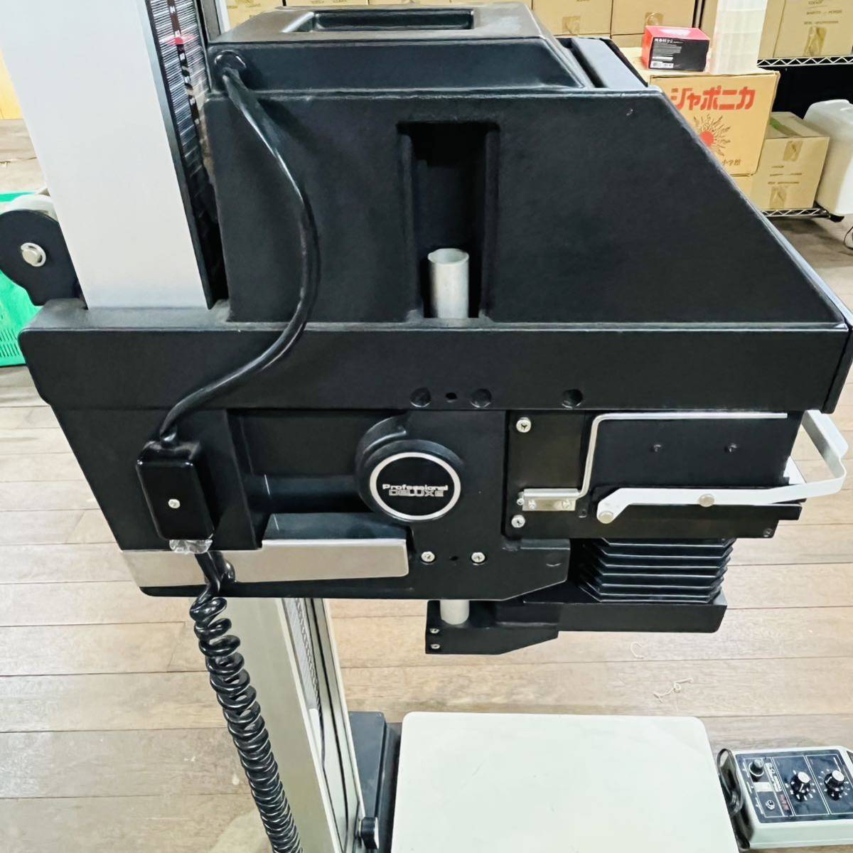 Yahoo!オークション - FUJI 引き伸ばし機 ENLARGER A690 レンズ Yahoo!オークション - FUJI 引き伸ばし機 ENLARGER A690 レンズ