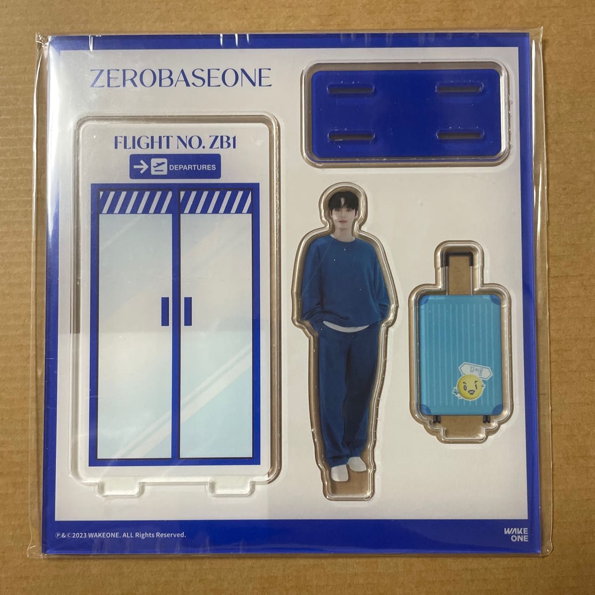 匿名配送】 ZB1 キムジウン アクスタ 【ジウン】 韓国 POPUP 匿名配送】 ZB1 キムジウン アクスタ 【ジウン】 韓国 POPUP