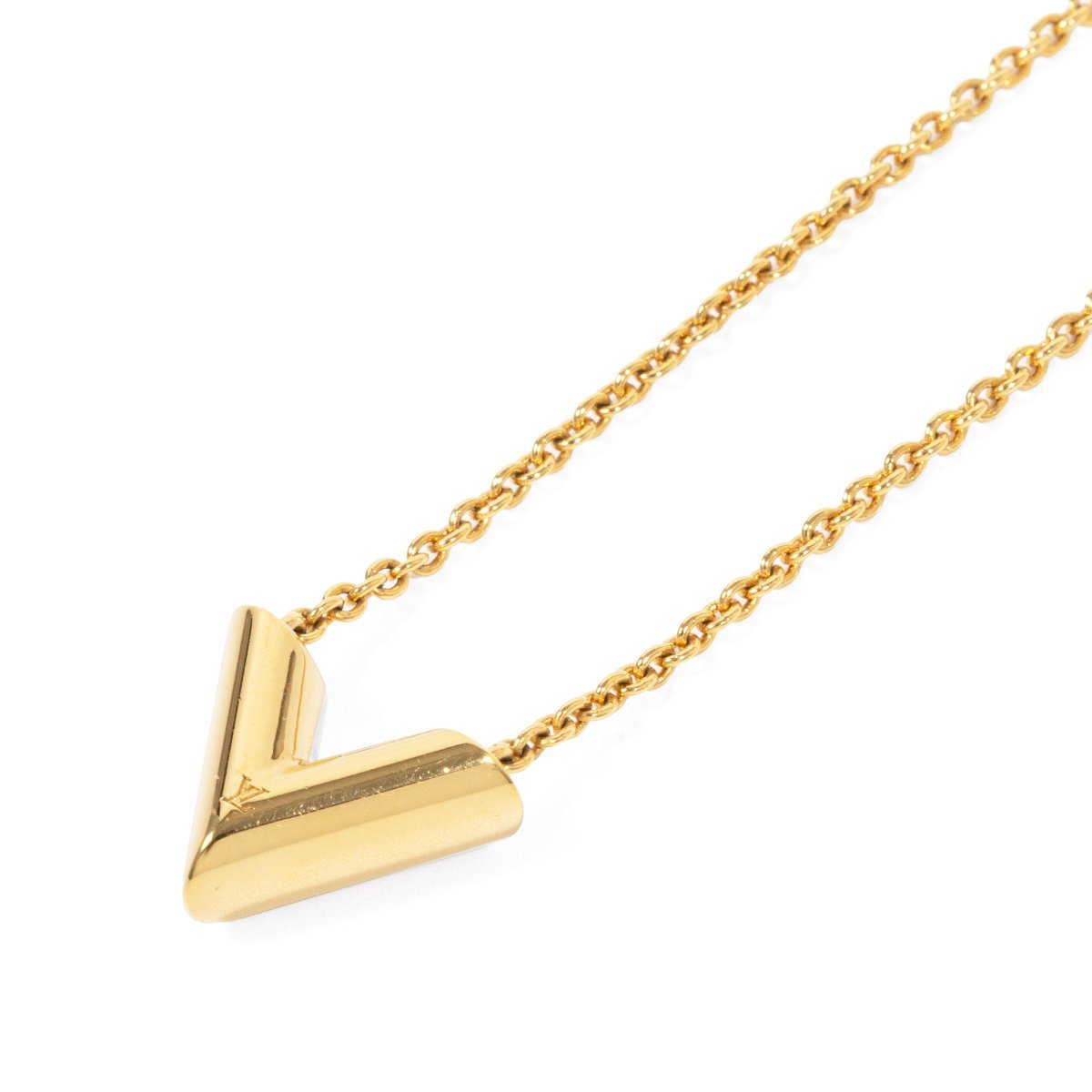 Louis Vuitton Louis Vuitton Necklace Essential V Pendant Gp Gold