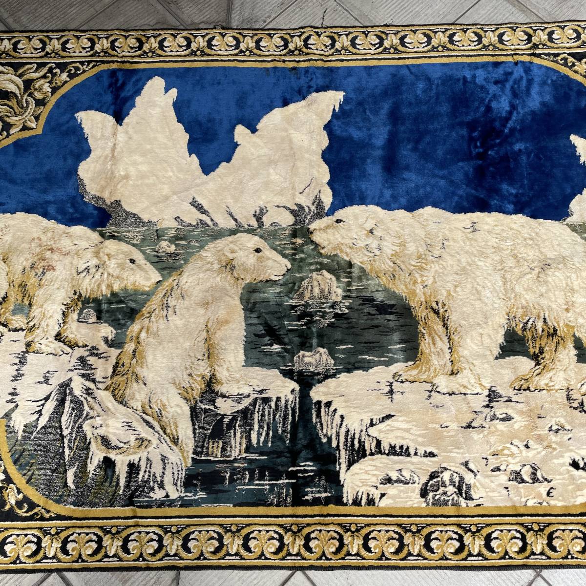 希少芸術品！BIGサイズ！ヴィンテージラグ 白熊の親子の絨毯 イタリア