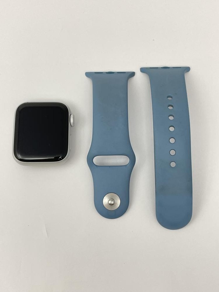 F35【動作確認済】 Apple Watch SeriesSE GPS 40mm　シルバーアルミニウムケース スポーツバンド