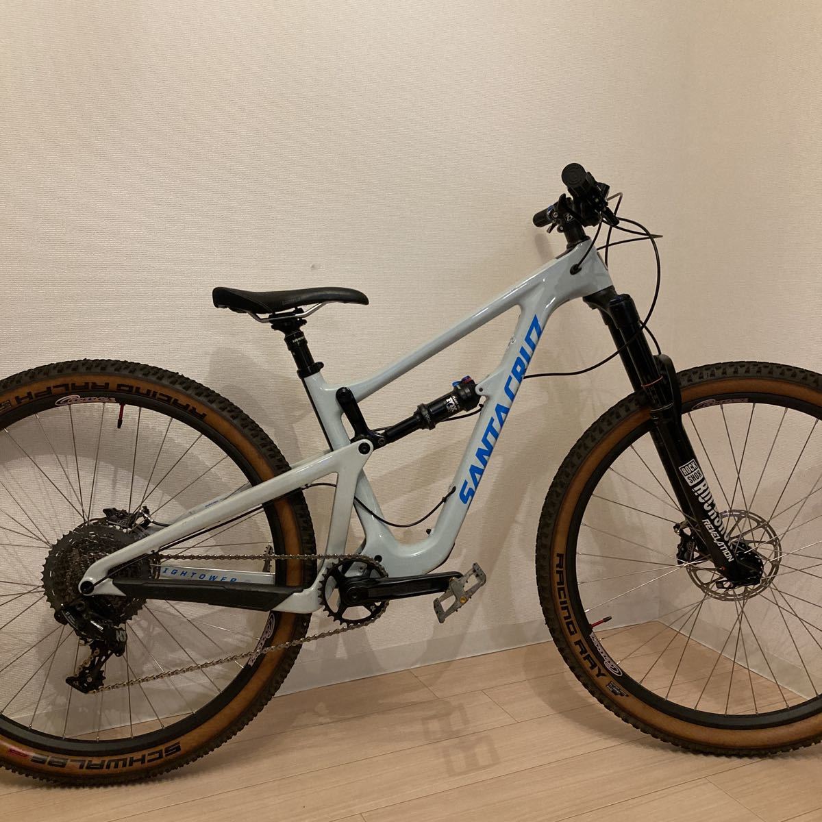 2018 SANTA CRUZ HIGHTOWER C Sサイズ カーボン 29er BOOST 2018 SANTA CRUZ HIGHTOWER C Sサイズ カーボン 29er BOOST