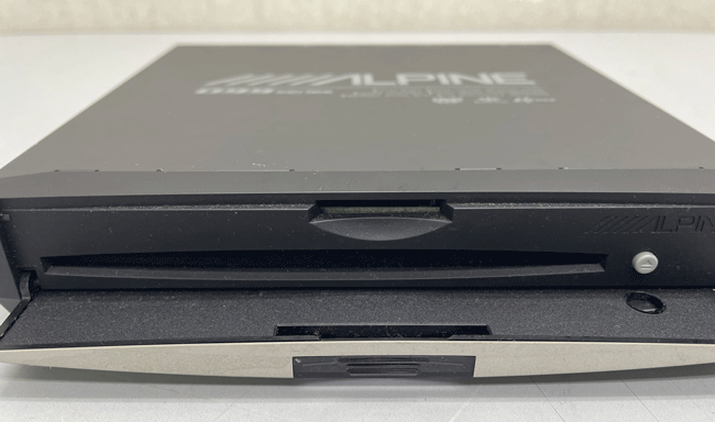 ALPINE アルパイン NVE-N099SR DVDナビ ジャンク品_画像2