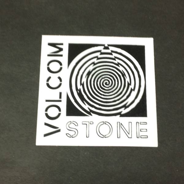 VOLCOM Volcom [STONE STICKER] white / black 6cm new goods regular sticker ( mail postage included )