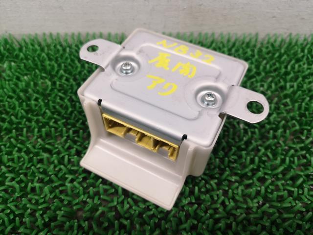 Ｎ－ＢＯＸ DBA-JF1 エアバッグコンピュータ G Lパッケージ NH830M S1 77960-TY0-N41 エアバッグ展開車から取り外し ※要修理 NB32C_画像3