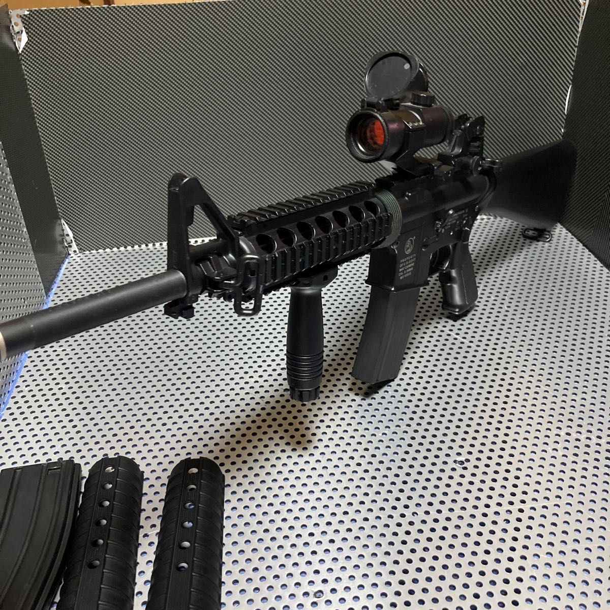 東京マルイ製 ナイツSR-16 M4カービン|Yahoo!フリマ(旧PayPay 東京マルイ製 ナイツSR-16 M4カービン|Yahoo!フリマ(旧PayPay