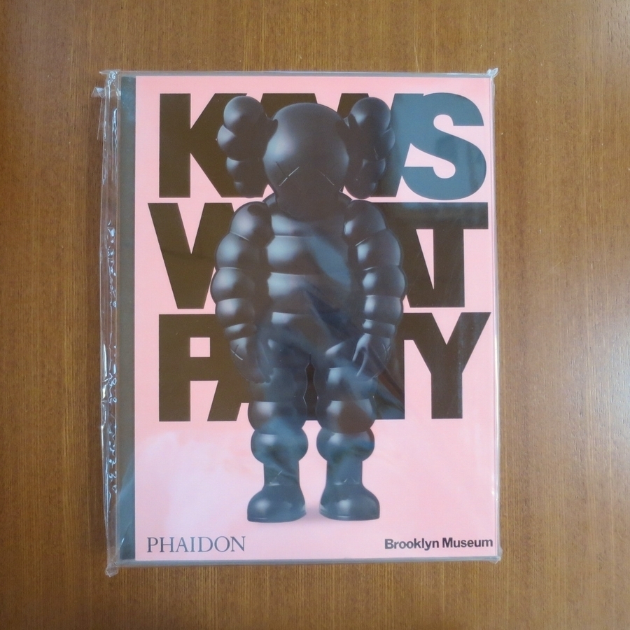 KAWS Kaws work compilation llustrated book fine art hand . present-day graph . tea art blue tas poster Kei Tomos Kate Moss supreme juxtapoz nigo