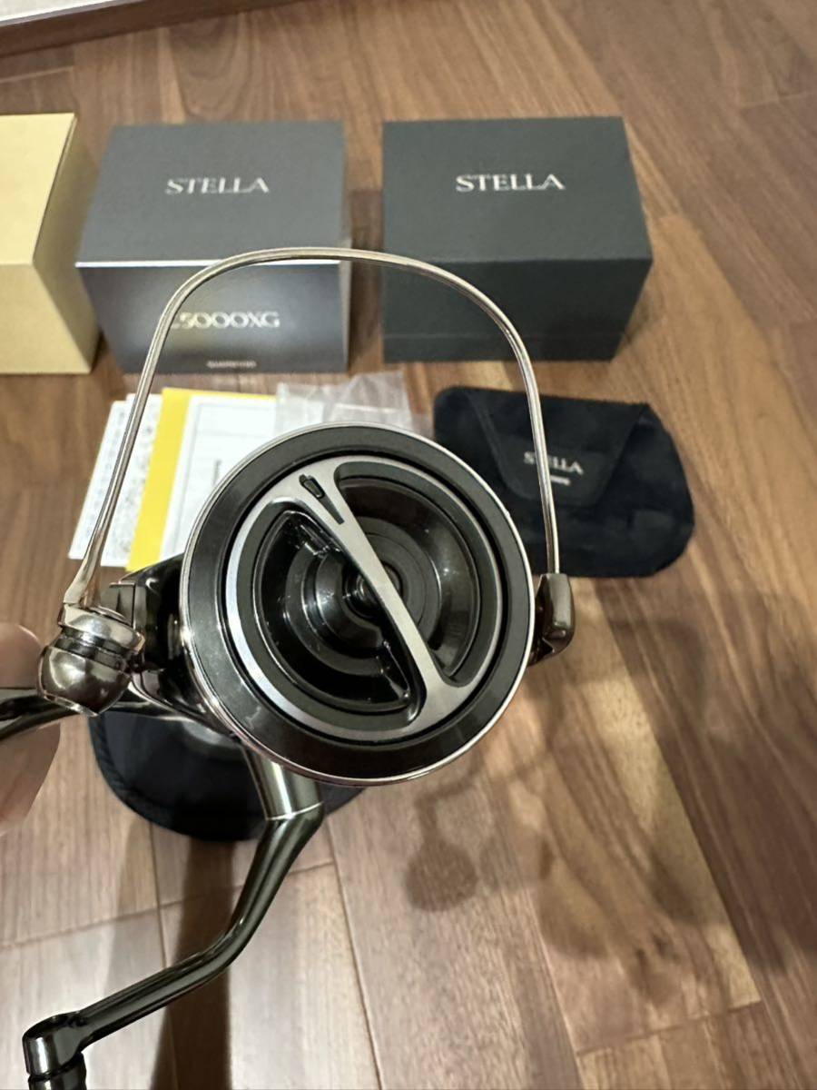 数回使用 SHIMANO 22 STELLA C5000XG シマノ 22ステラ 付属品有 数回使用 SHIMANO 22 STELLA C5000XG シマノ 22ステラ 付属品有