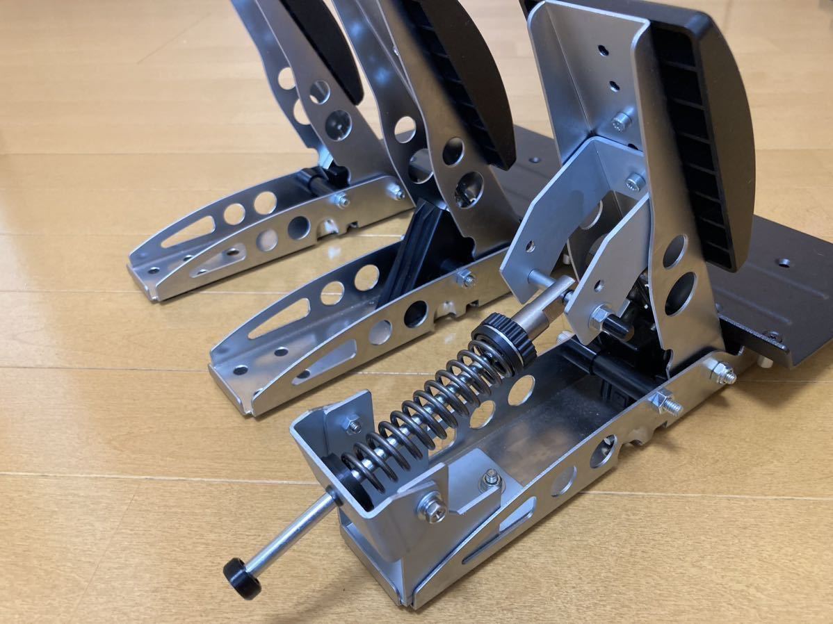 【後払い手数料無料】 fanatec ファナテック CSLクラッチ改良キット アクセサリ、周辺機器 【後払い手数料無料】 fanatec ファナテック CSLクラッチ改良キット アクセサリ、周辺機器