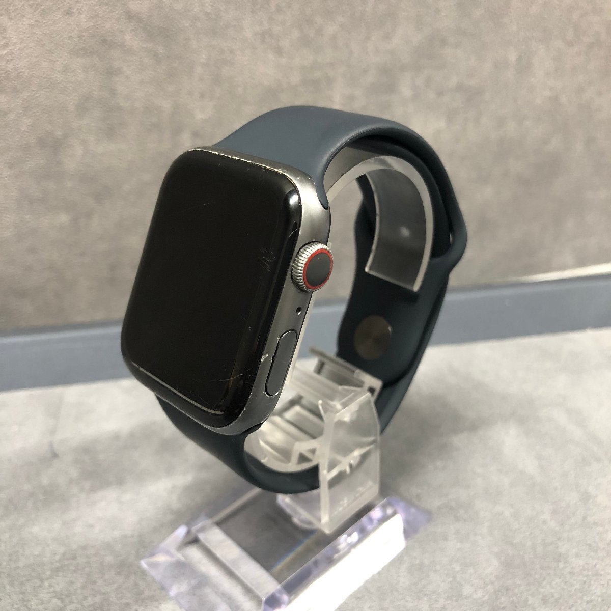 ◎J441【ジャンク】 Apple Watch Series 4 GPS+Cellularモデル MTVU2J/A スペースグレイアルミニウムケース ブラックスポーツバンド付 (rt)