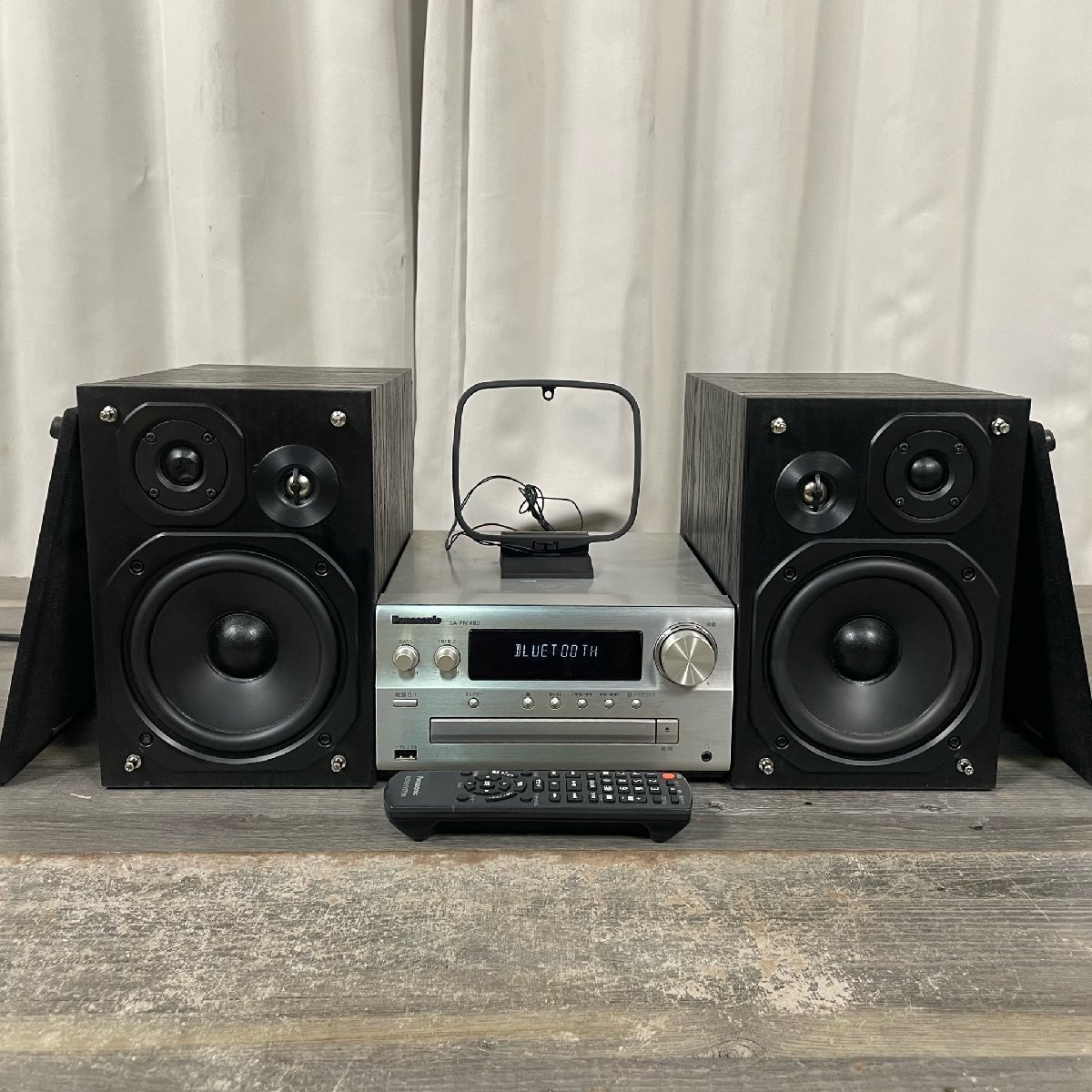 7124 Panasonic CD/Bluetooth stereo system SA-PMX80 & SA-PMX70 mini