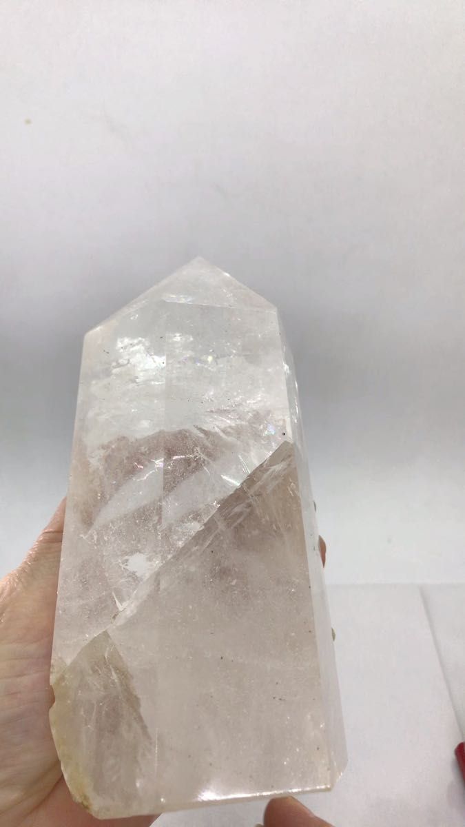 ★天然石★最も有名なパワーストーン★沢山の虹入り★重量1.05kg★高さ約：15.5cm★ ブラジル【Brazil】★ポイント★