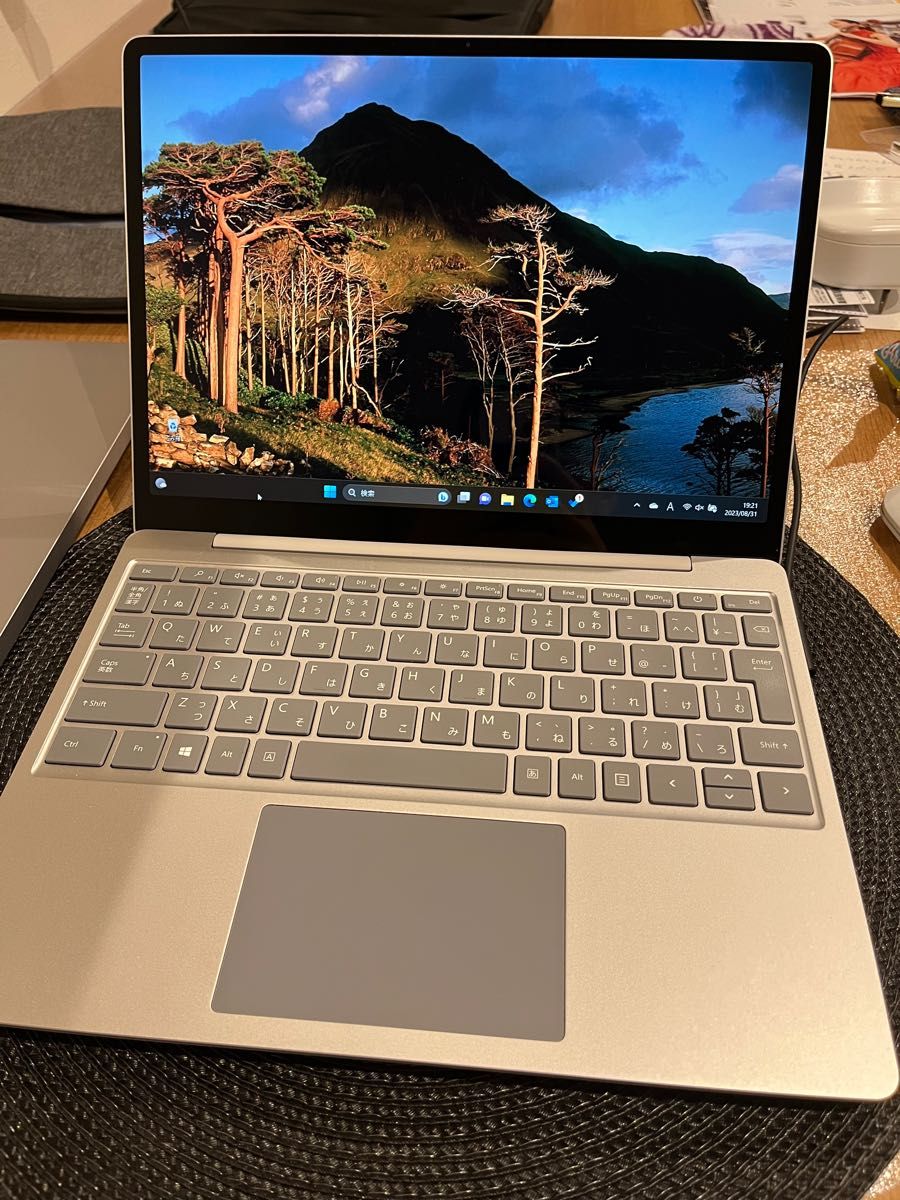 Surface Laptop Go Core i5 Microsoft ノートPC モバイルPC 付属品付き　美品　MOFT