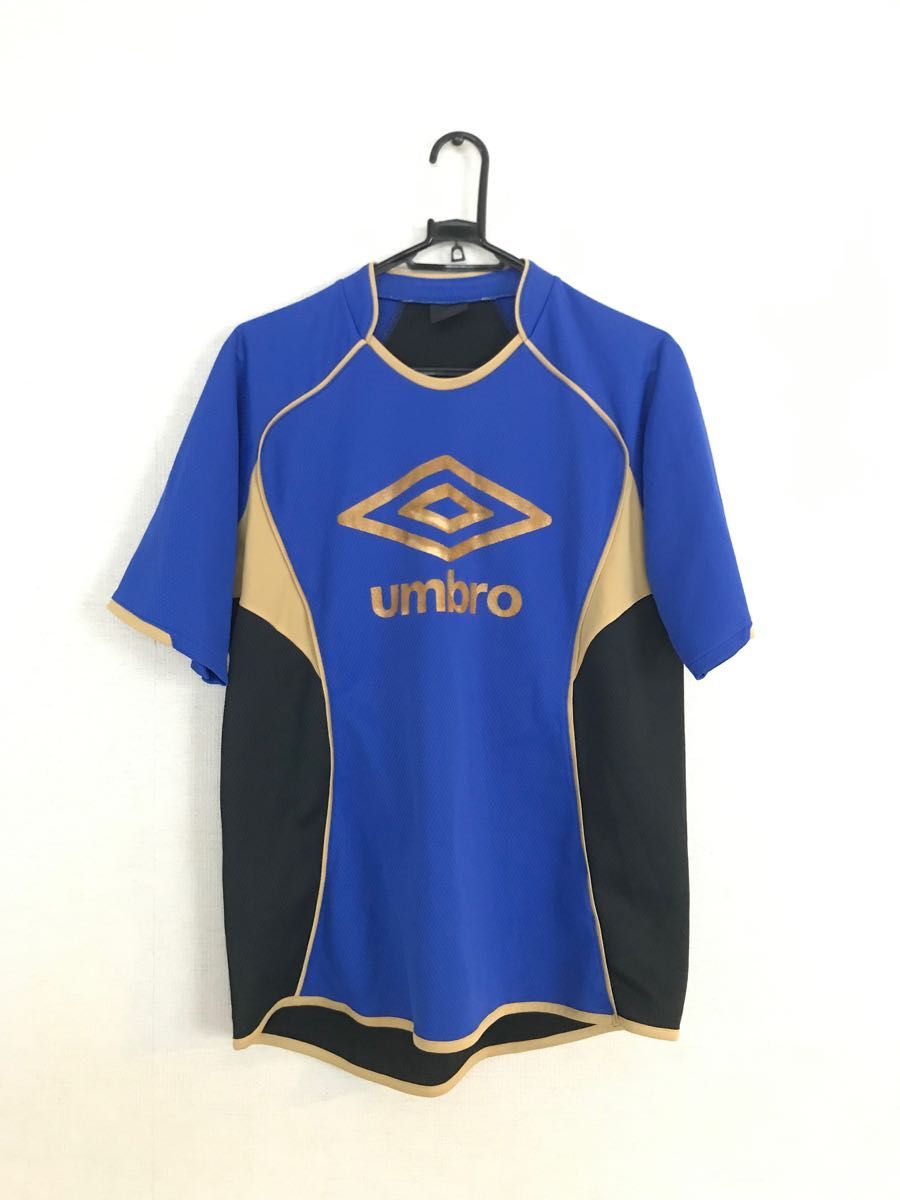 UMBRO　サッカー フットサルウエア　半袖ティシャツ　Lサイズ