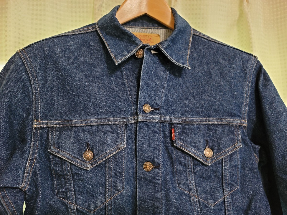 LEVI'S リーバイス 70505ー0217 濃紺 美品 サイズ40 (日本ではLサイズ
