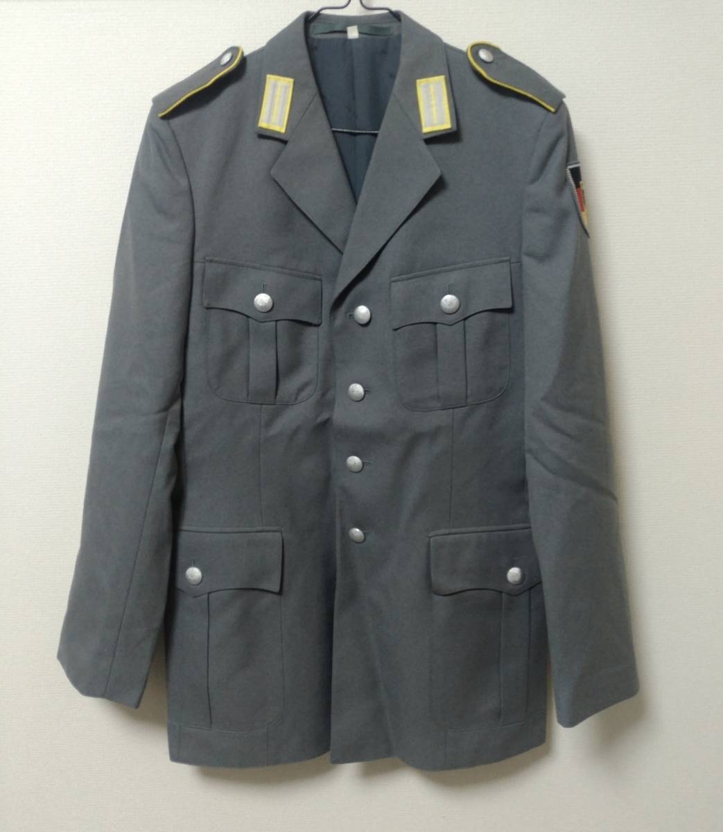 ドイツ軍 ドイツ連邦軍 制服 通信科 通信兵 放出品 実物 Gr,38 ドイツ軍 ドイツ連邦軍 制服 通信科 通信兵 放出品 実物 Gr,38