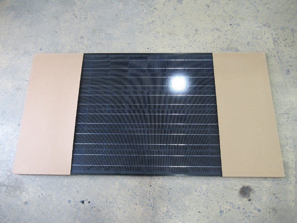 2022公式店舗 サンテック☆太陽光パネル 太陽電池モジュール ソーラーパネル　stp190s-24☆R12-73⑬ 工事用材料