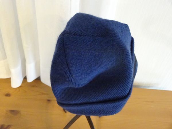 ￥ 関西ファッション ￥メンズ・レディース　キッズ帽子　ニット帽　サイズ５６cm〜５８cm　キャップ　帽子　紺色_画像4