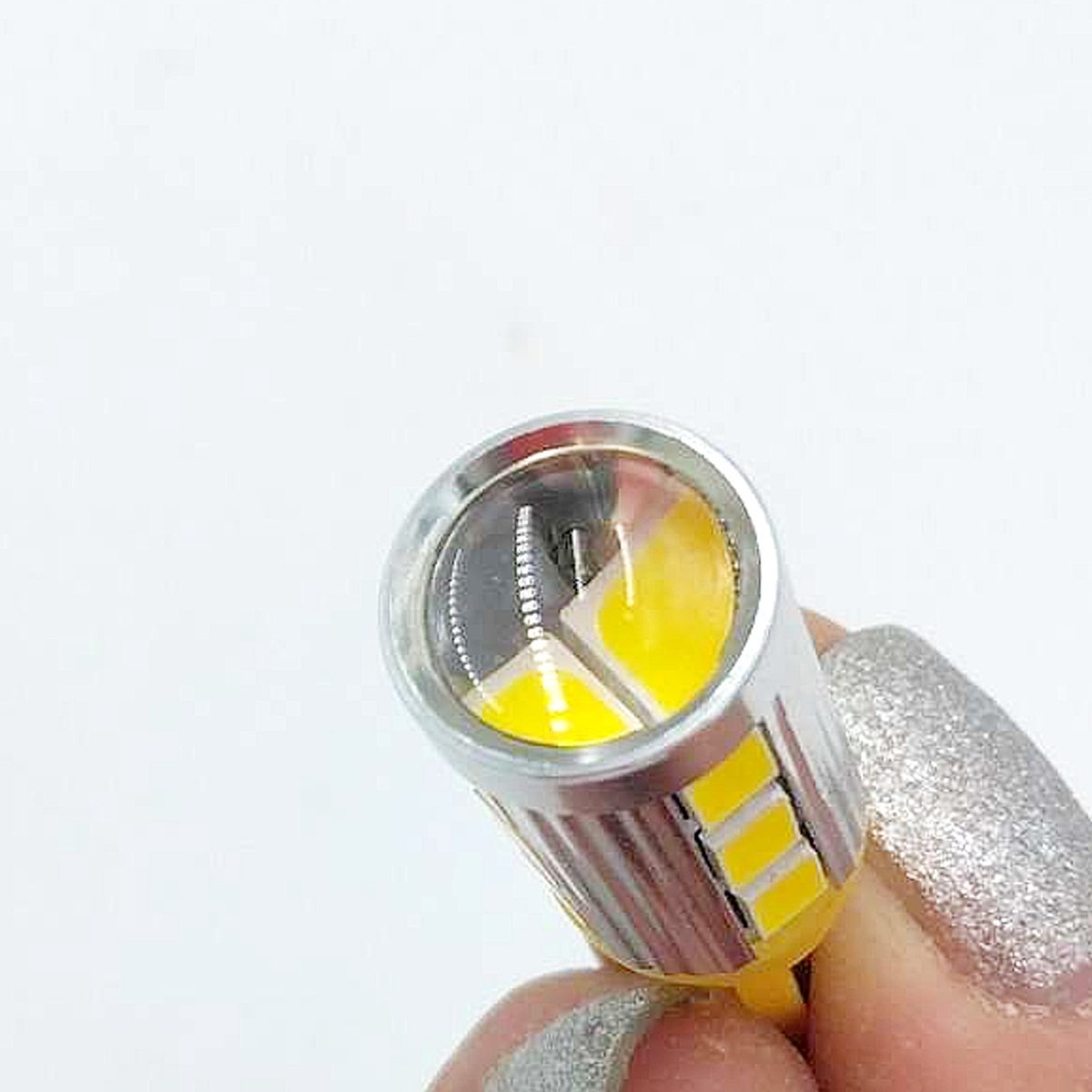 T10 黄金色 イエロー 4本セット★ 3000K LEDバルブ 14SMD 5630チップ ウェッジ球 ライセンス球 ナンバー灯 ポジションの画像4