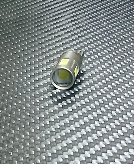 T10　爆光ホワイト　無極性/白　×10本セット　ハイパワー　ポジションランプ ルームランプ ナンバー灯　ウェッジ球　LED チップ_画像6