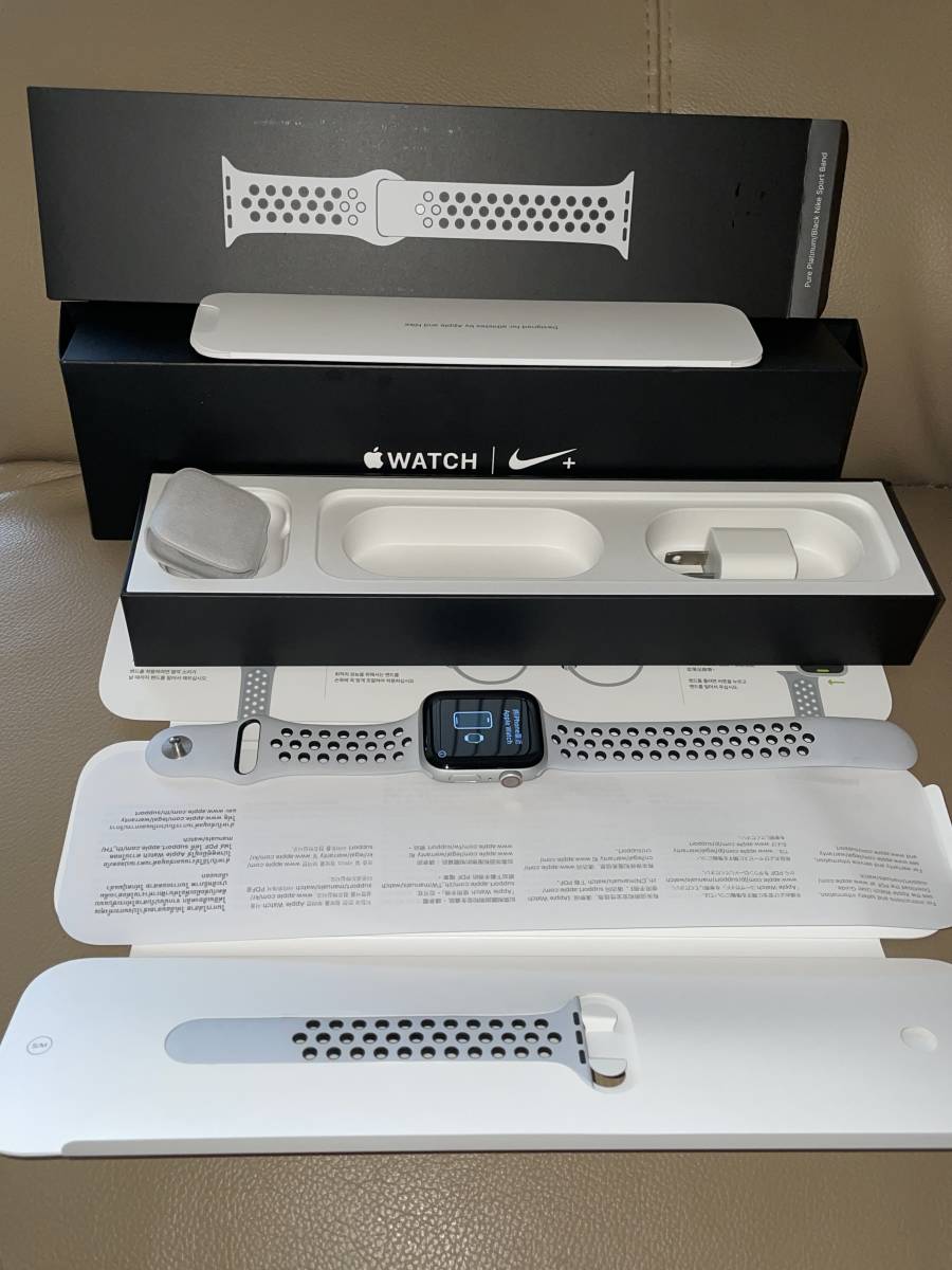 Apple Watch Nike＋ Series 4 GPS＋Cellularモデル 44mm MTXK2J/A