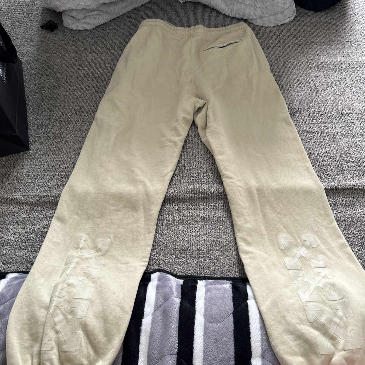 Off-White Rubber arrow sweatpants  