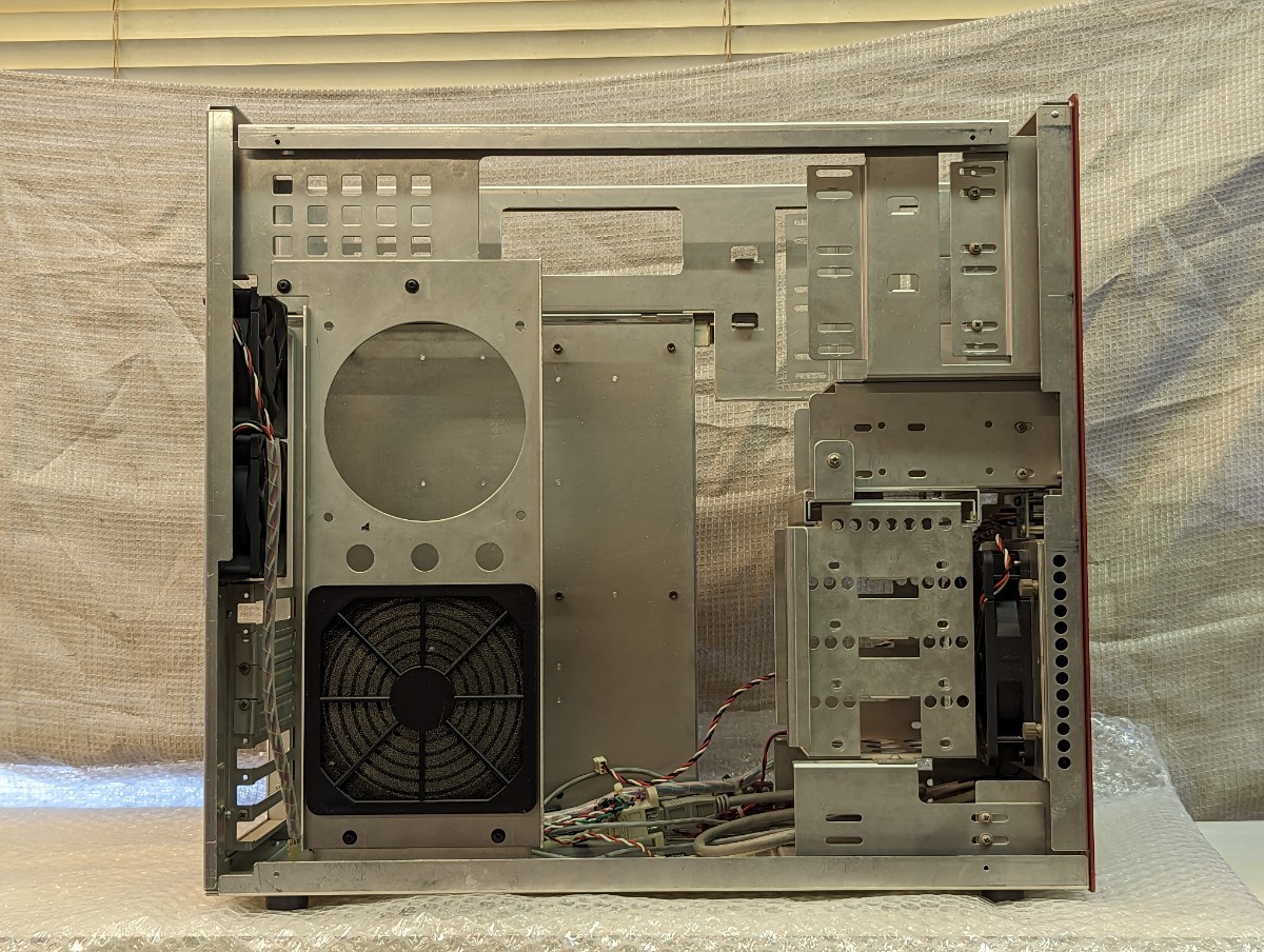 Windy 星野金属 ALTIUM U38 ATX OMEGA アルミケース ATX現役規格 Windy 星野金属 ALTIUM U38 ATX OMEGA アルミケース ATX現役規格