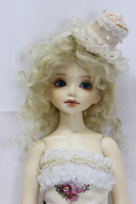 ☆安心の定価販売☆】 ユノアルシス/少女 ルシス組立済み・塗装あり