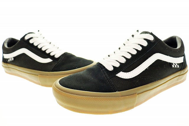 最安値】 GUM BLACK VN0A5FCBB9M CLASSICS 26.5cm SKOOL OLD SKATE