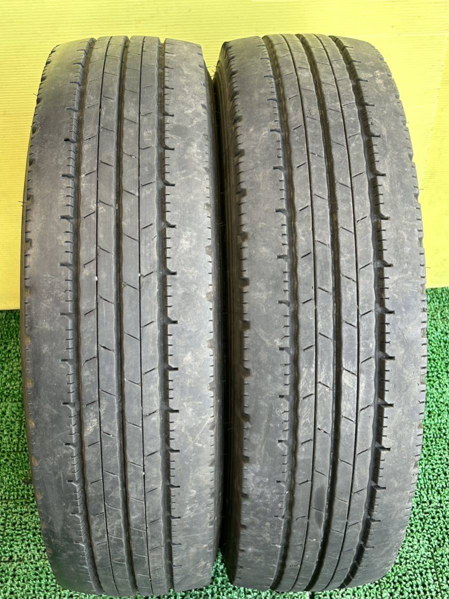 215/70R17.5 118/116L LT 2018年ノーマル　DUNLOP ENASAVE SPLT50 2本空タイヤ