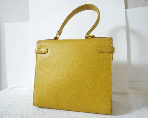 ジャンフランコフェレ?。荌NFRANCO FERRE　レザー　イエロー　黃色　2WAY　斜め掛けショルダー　ハンド　バッグ　レディース