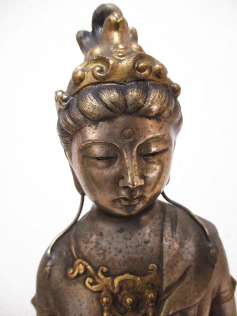 独特の素材 B26-1231W　仏像　白銅　刻銘有（画像参照）　中古　高さ約39ｃｍ 仏像