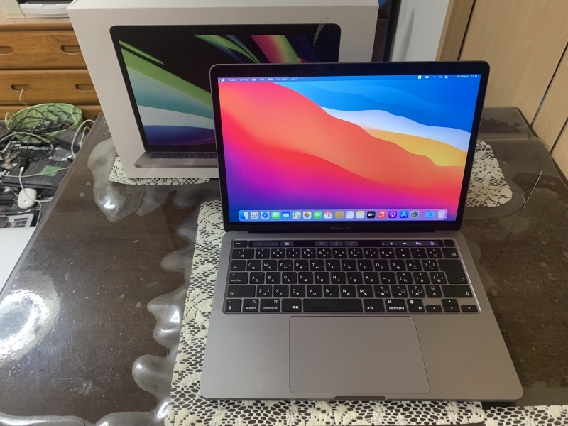 レア 極美品 Apple MacBook Pro Retina A2338 2020 モデル M1/13.3インチ/16GB/PCI SSD 1TB