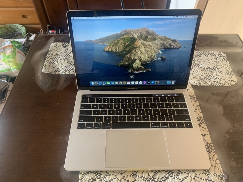 美品Apple MacBook Pro Retina A2159 2019 モデルCore i5 1.4GHz/13.3
