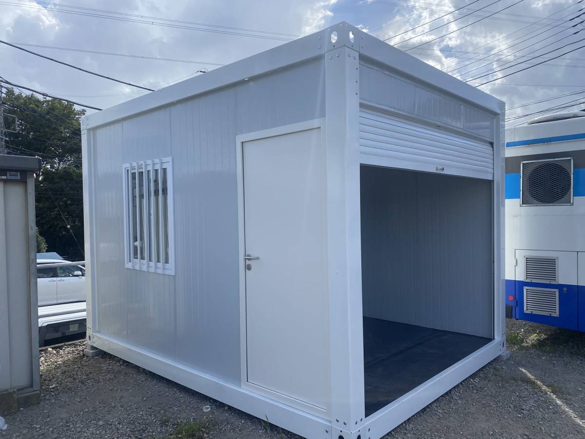 新品【展示品あり！兵庫県から納品】組立式ユニットハウス コンテナハウス 仮設住宅 倉庫 物置 事務所 仮住まい 喫煙所 2 _シャッター付きも人気です☆彡