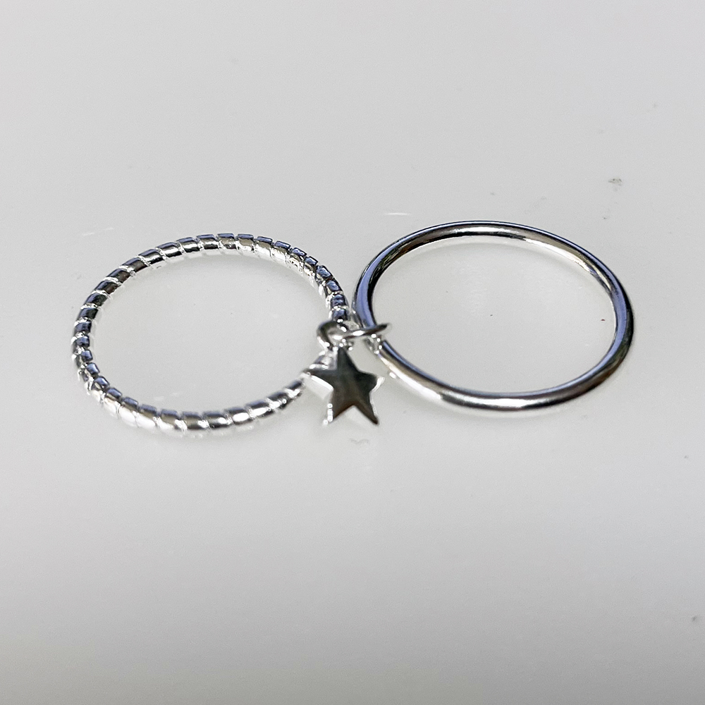 リング レディース シルバー 2連 星 スター チャーム ダブルライン 可愛い 指輪 アクセサリー
