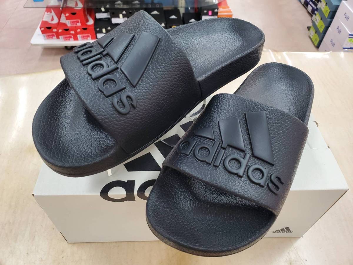 新品即決29.5cm★adidasアディダス ADILETTE AQUA アディレッタアクア メンズ シャワーサンダル★スポーツサンダル 人気定番サンダル★_画像1