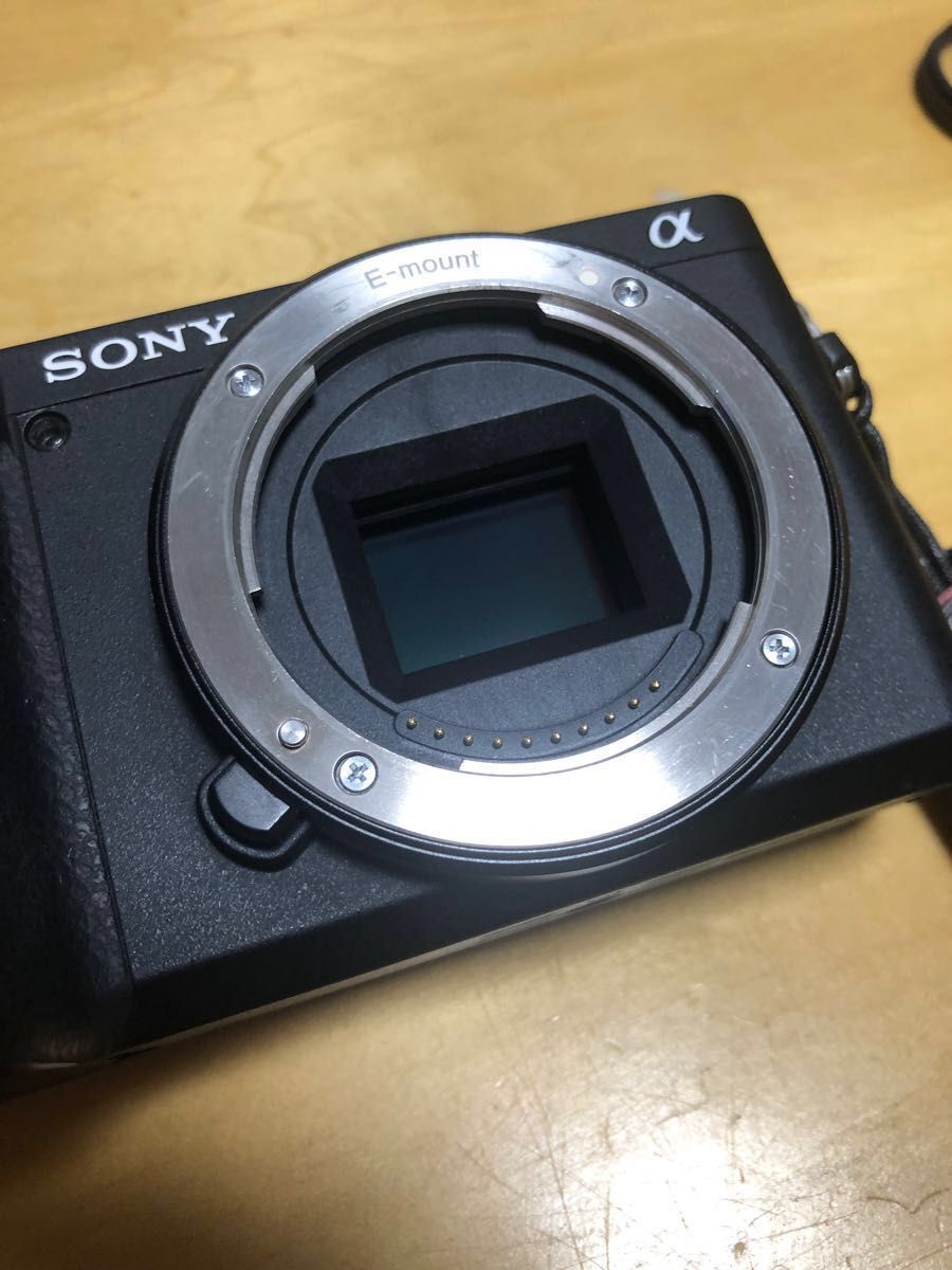 SONY α6400ダブルズームレンズセット 使用少ない美品