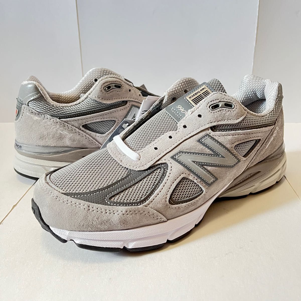 New Balance 990v4 Grey Silver ニューバランス 990v4 グレー New Balance 990v4 Grey Silver ニューバランス 990v4 グレー