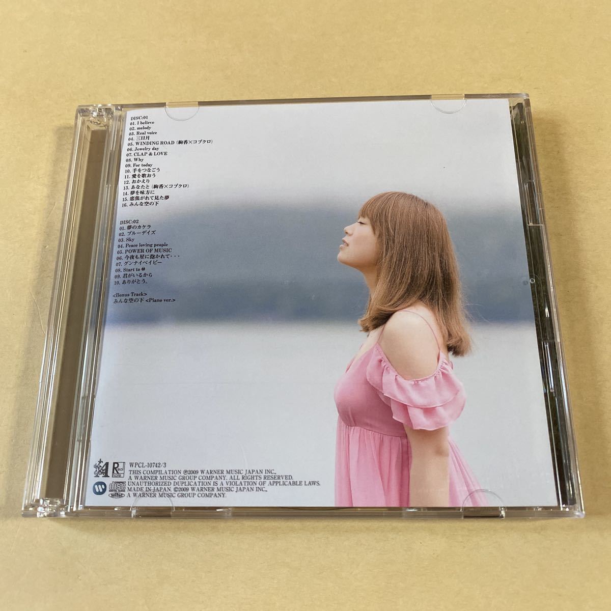 絢香 CD+DVD 2枚組「ayaka's History 2006-2009」豪華写真集付き_画像4