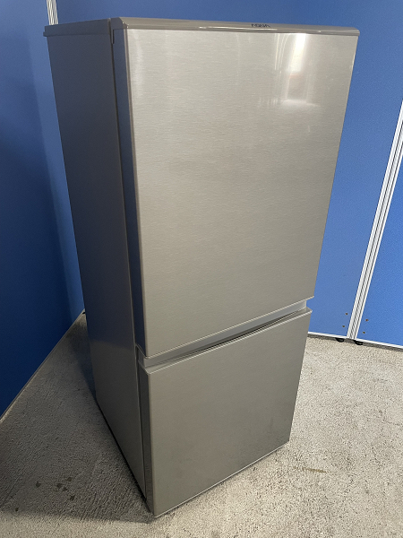 【極美品】AQUA 2ドア冷蔵庫 AQR-13M(S) 2022年製 通電確認済み ブラッシュシルバー 高年式 ４６Ｌ大容量フリーザー 低温フリーケース
