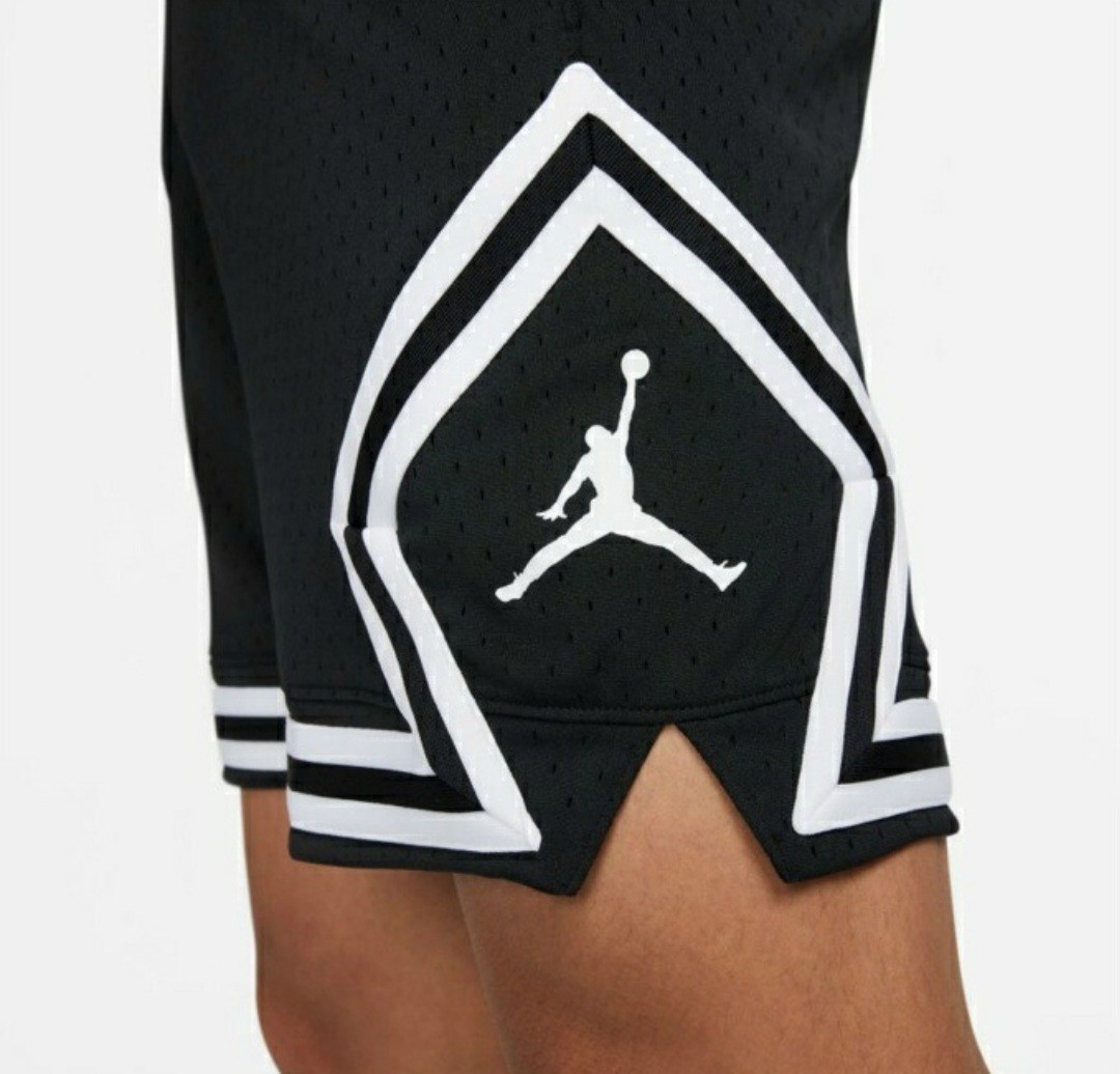 新品/未使用/ナイキ正規品【ジョーダンJordanハーフパンツ 新品/未使用/ナイキ正規品【ジョーダンJordanハーフパンツ