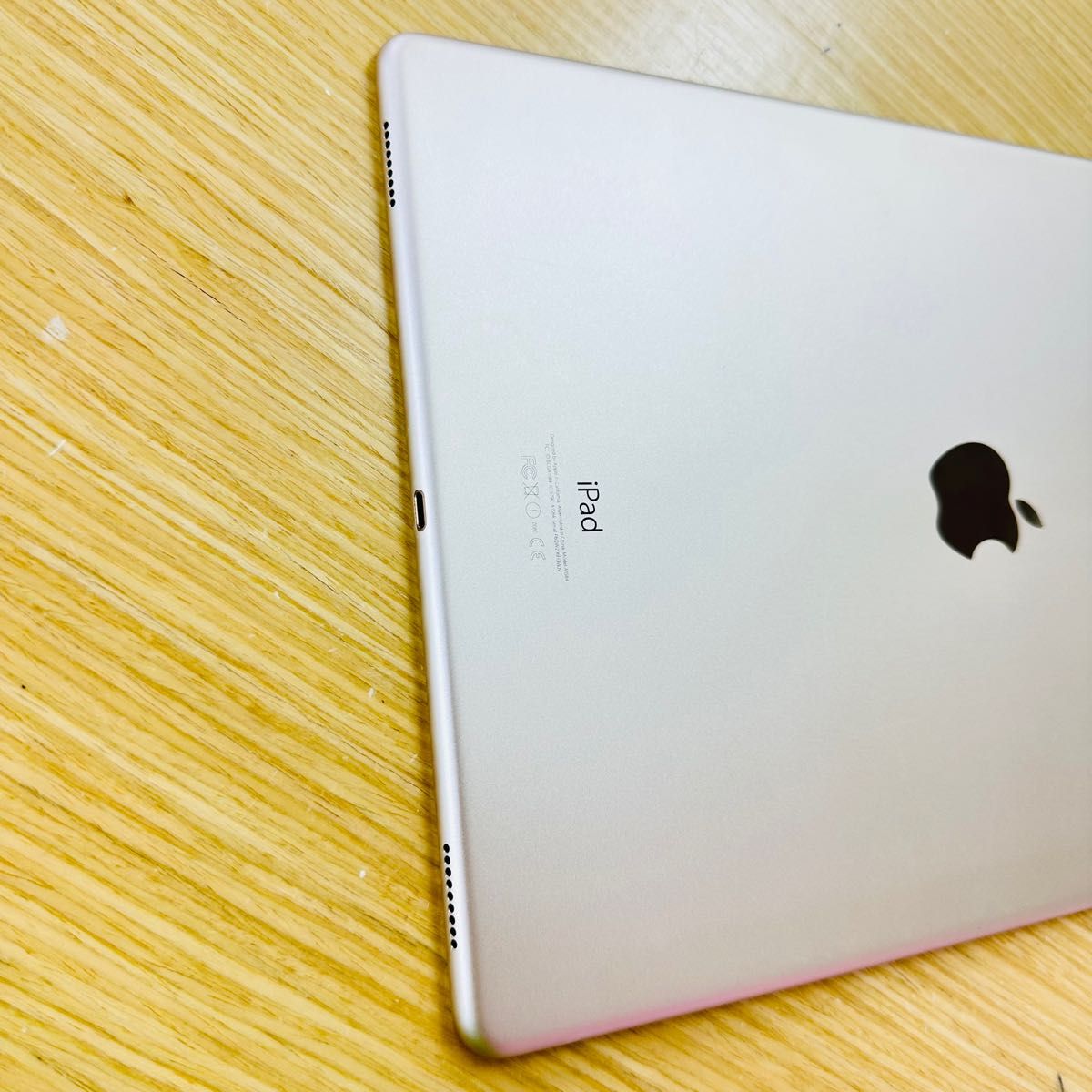 Apple iPad Pro 12.9インチ 第一1世代Wi-Fi モデル 128GB バッテリー100% 美品